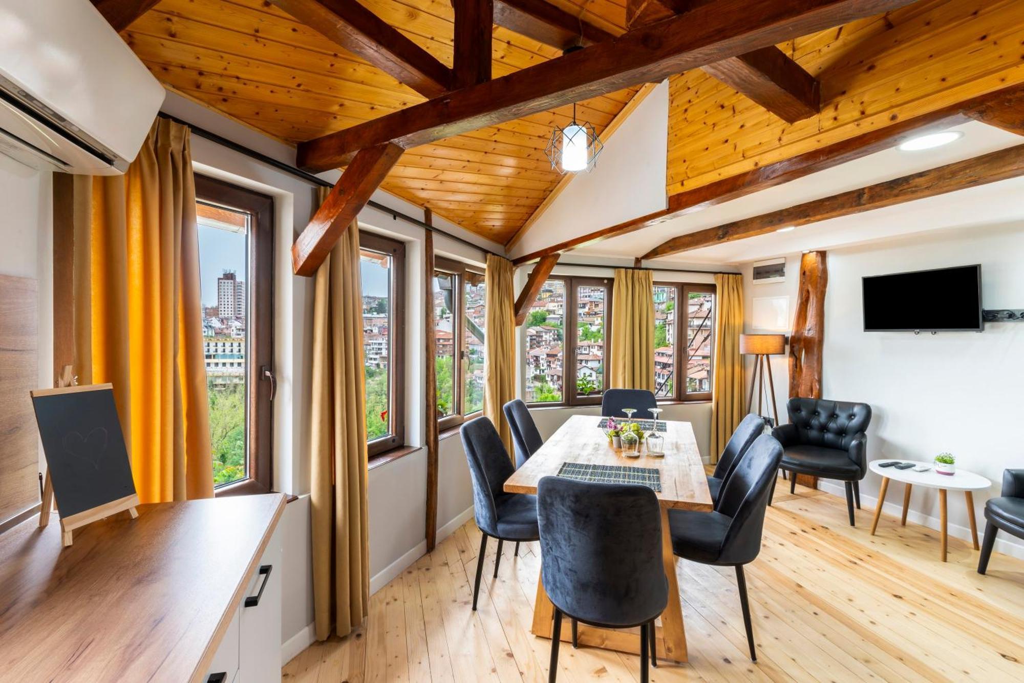 Bobevata Guest House - Floor 2 - Stunning View Old Town 벨리코 터르노보 외부 사진