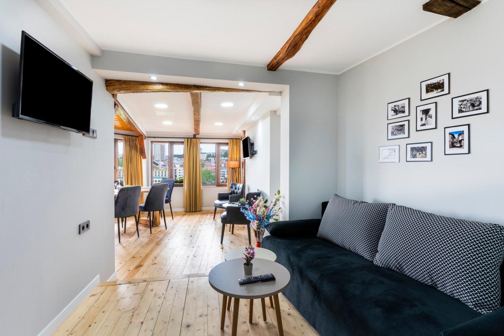 Bobevata Guest House - Floor 2 - Stunning View Old Town 벨리코 터르노보 외부 사진