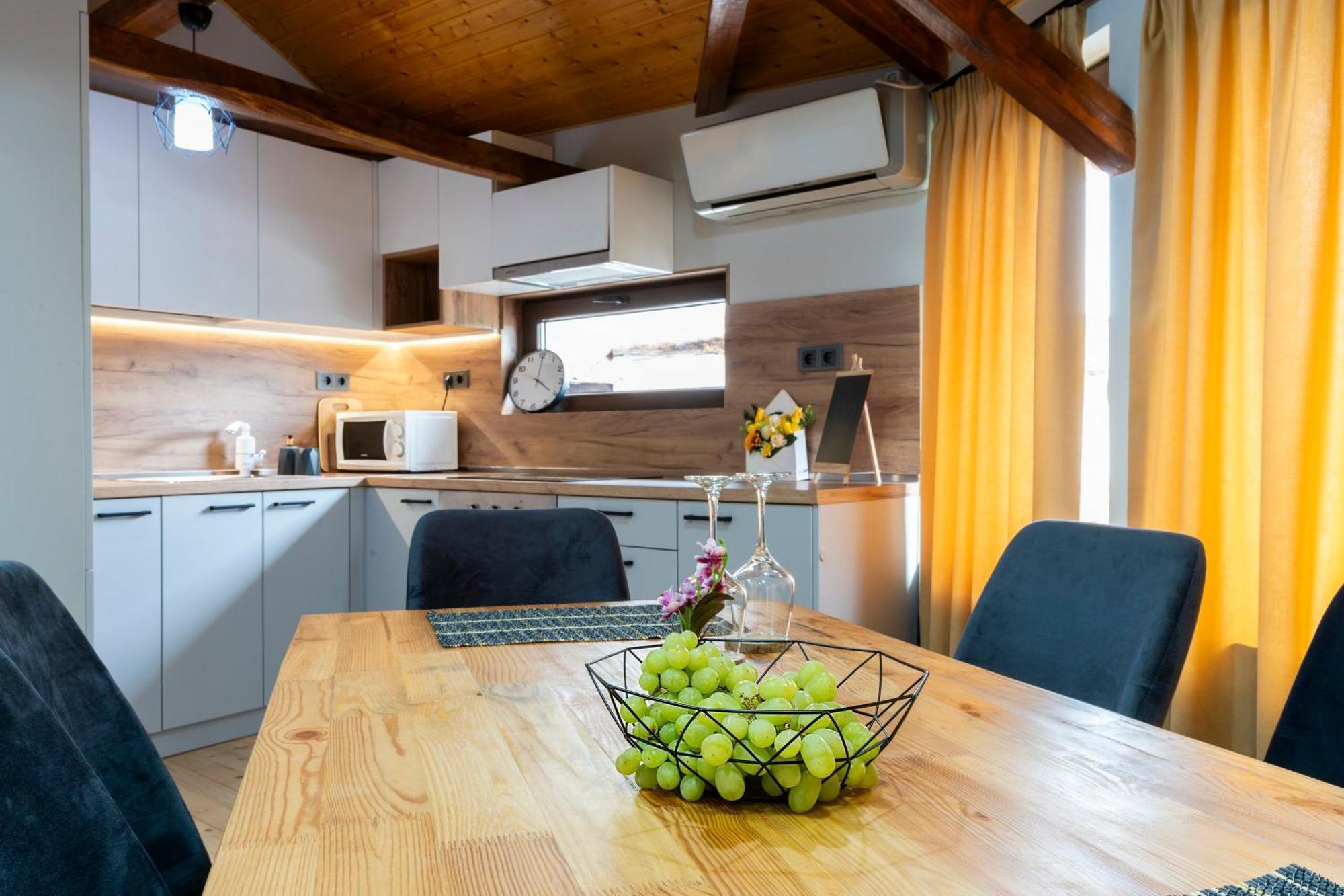 Bobevata Guest House - Floor 2 - Stunning View Old Town 벨리코 터르노보 외부 사진