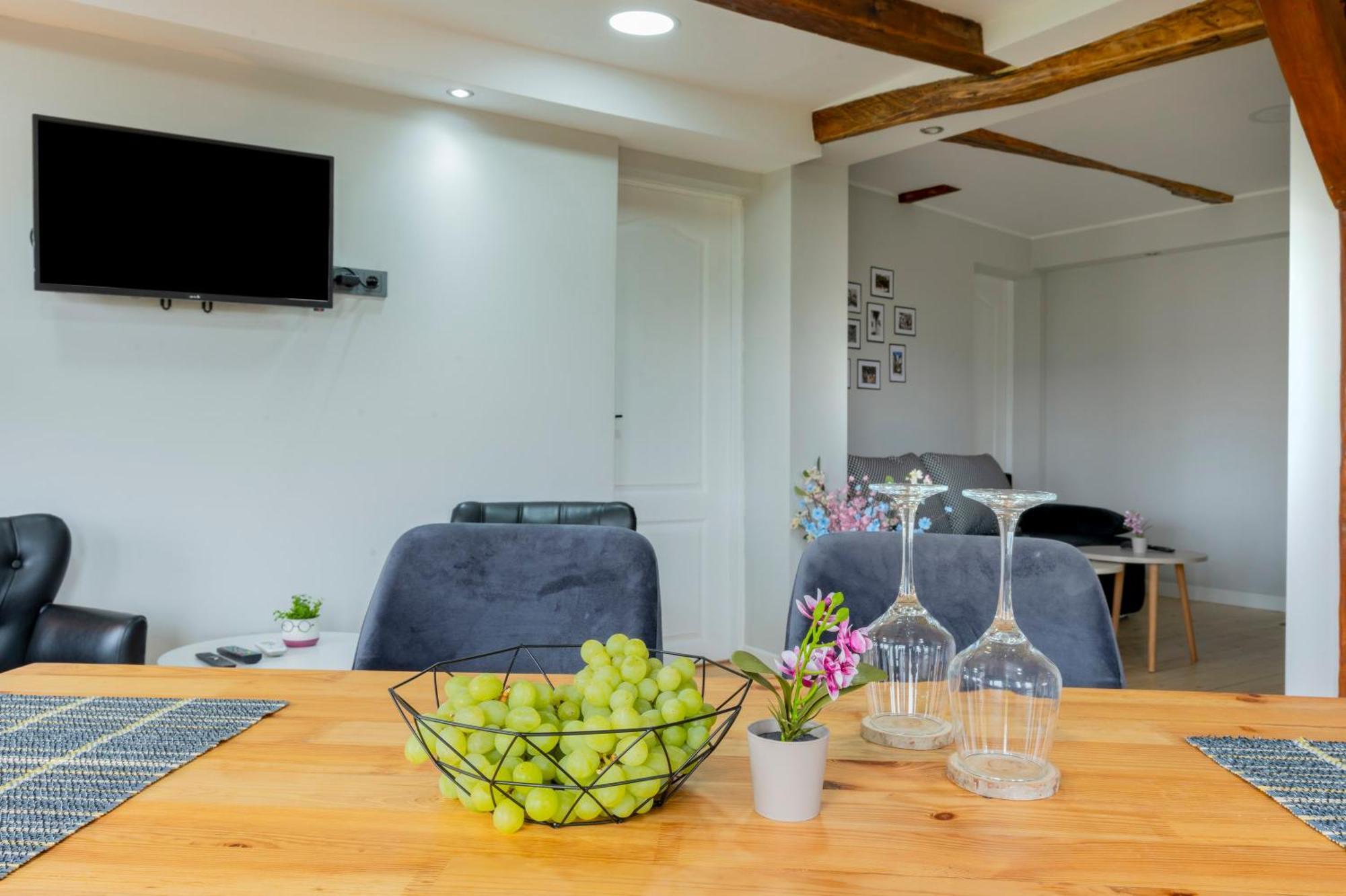 Bobevata Guest House - Floor 2 - Stunning View Old Town 벨리코 터르노보 외부 사진