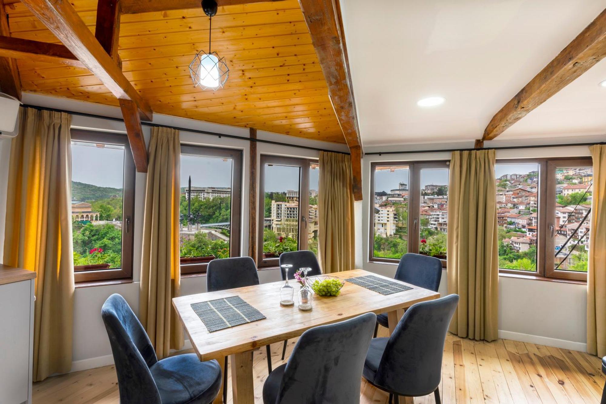 Bobevata Guest House - Floor 2 - Stunning View Old Town 벨리코 터르노보 외부 사진